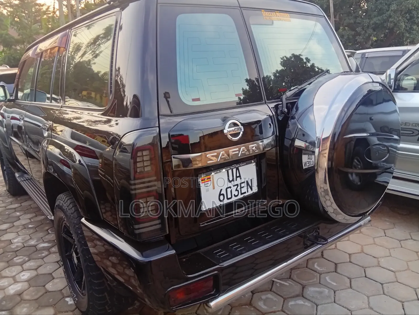Nissan Patrol 4.5 2011 Black
