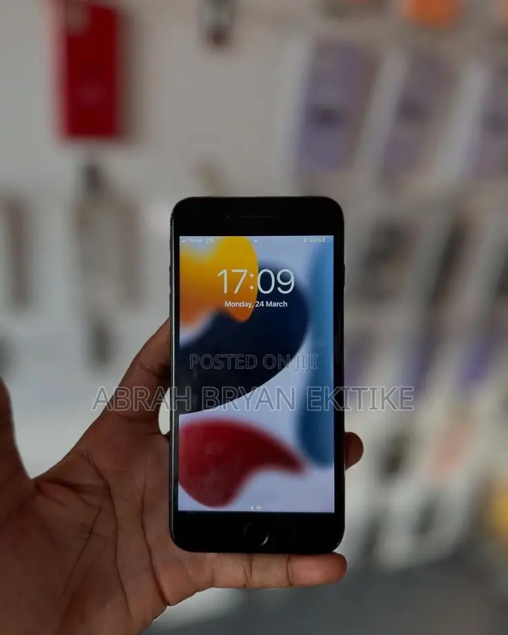 Apple iPhone 7 Plus 128 GB Black