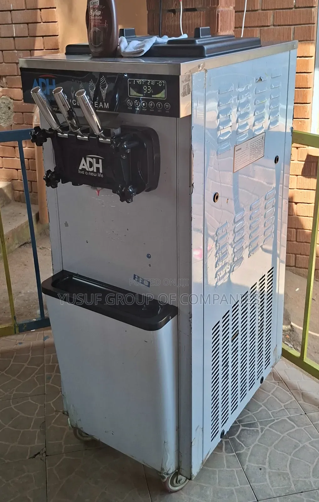 Adh Ice Cream Machine
