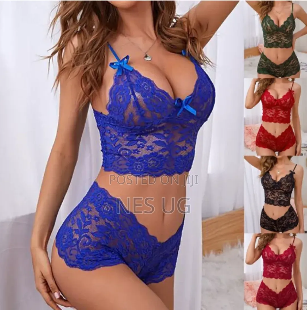 Adjustable Shoulder Strap Women's 2pc Lingerie