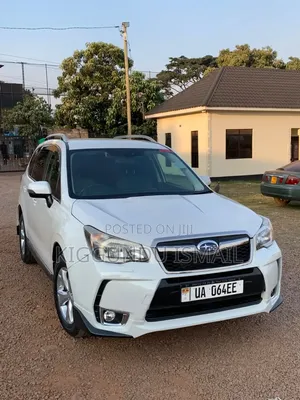 Subaru Forester 2017 White