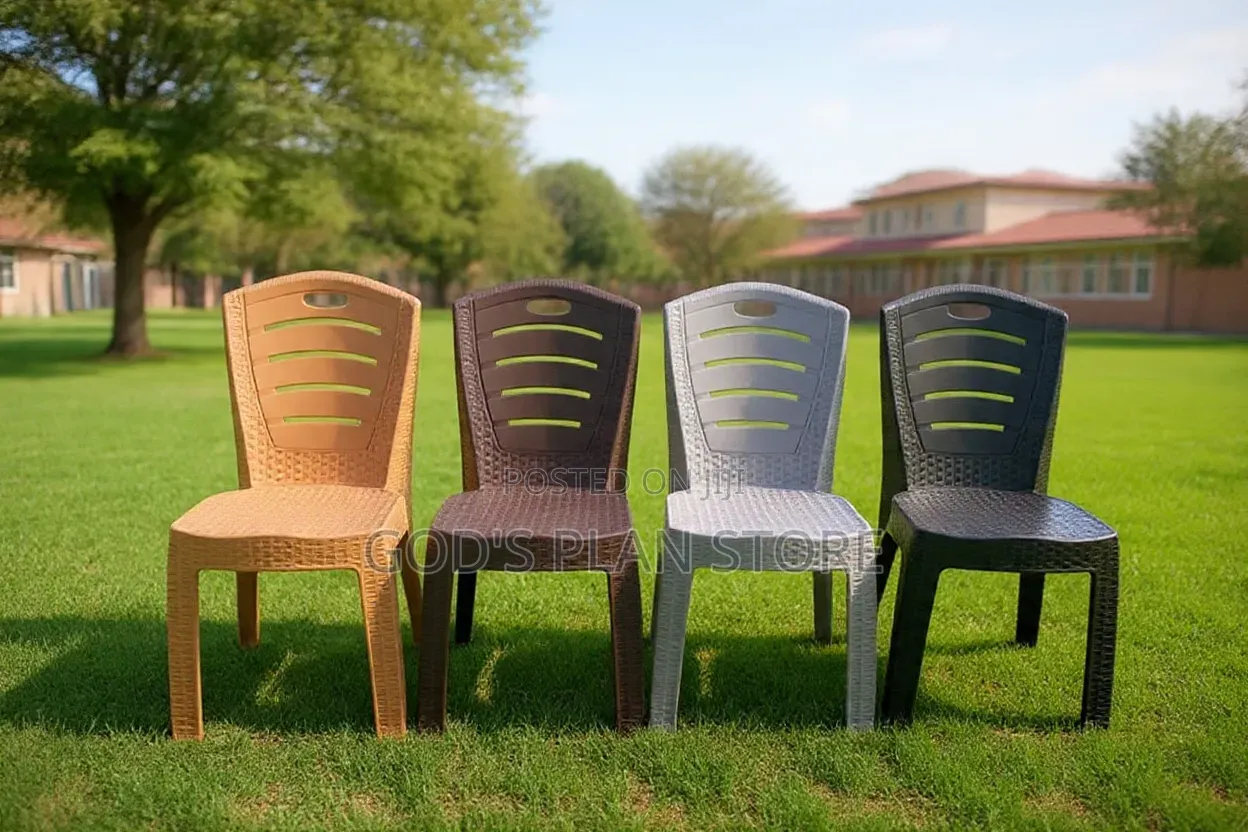 Dowel-Legs Outdoor Indoor Plastic Chairs Plastic Chairs