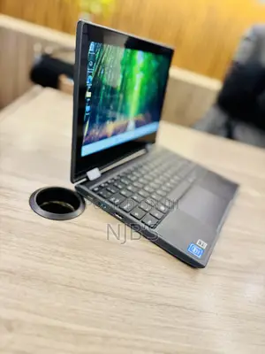 New Laptop Lenovo 300e 4GB Intel Celeron eMMC 60GB