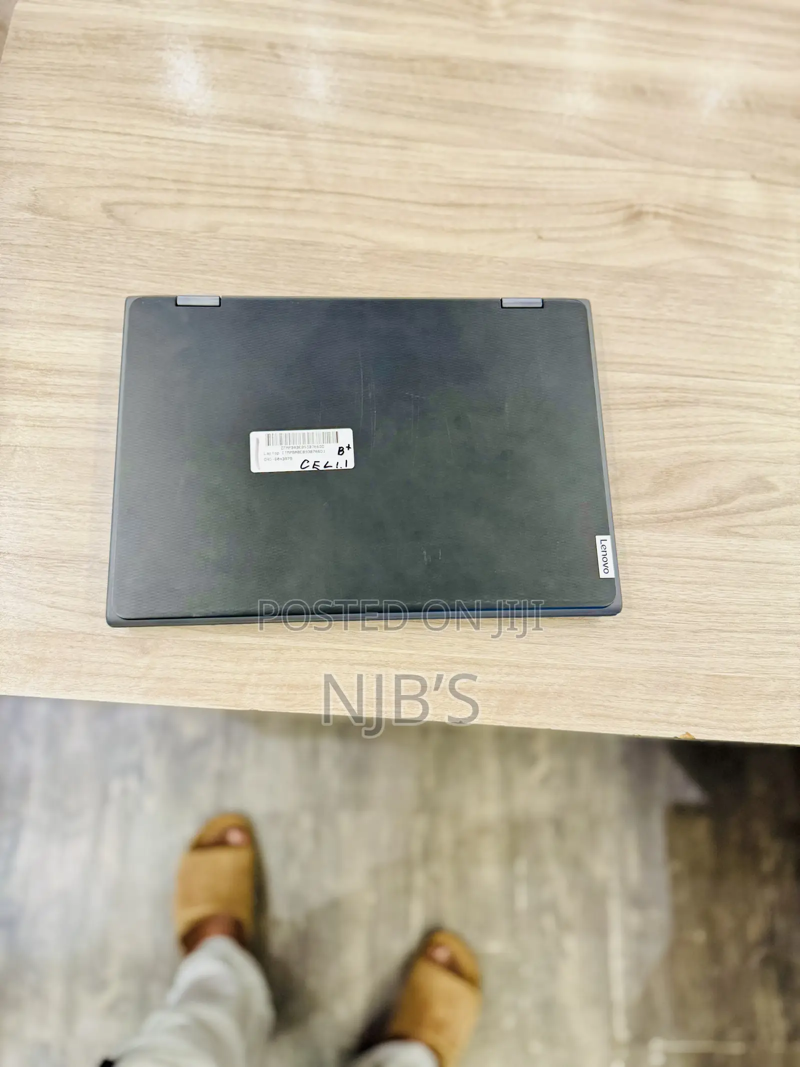 New Laptop Lenovo 300e 4GB Intel Celeron eMMC 60GB