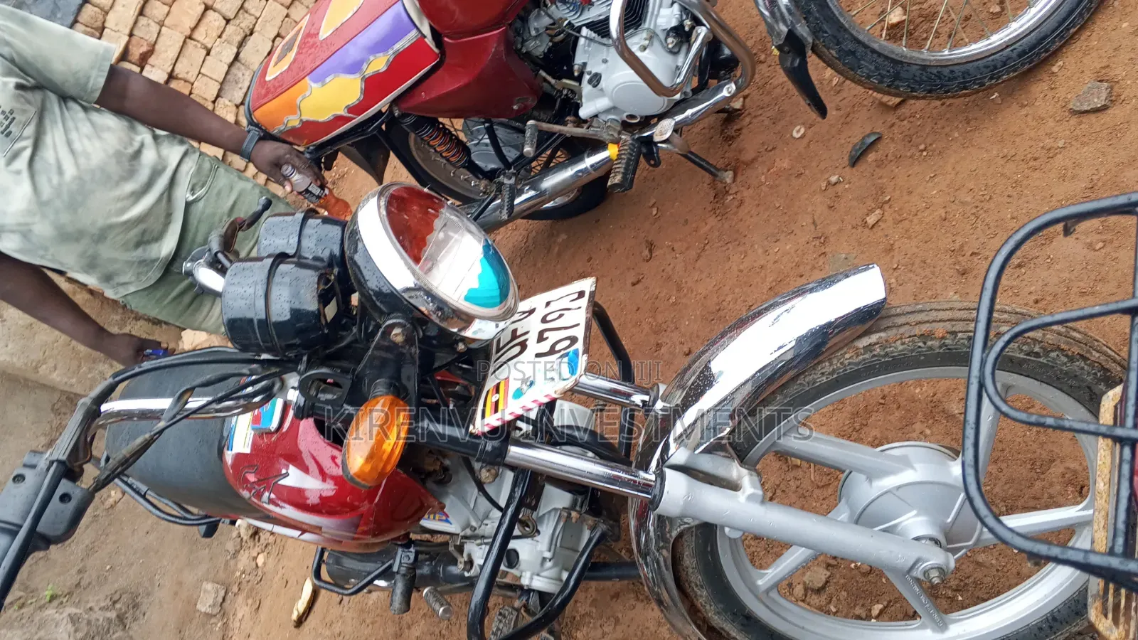 Bajaj Boxer 100 2016 Red