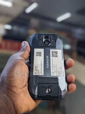 Kyocera Torque G04 KYV 46 64 GB Black
