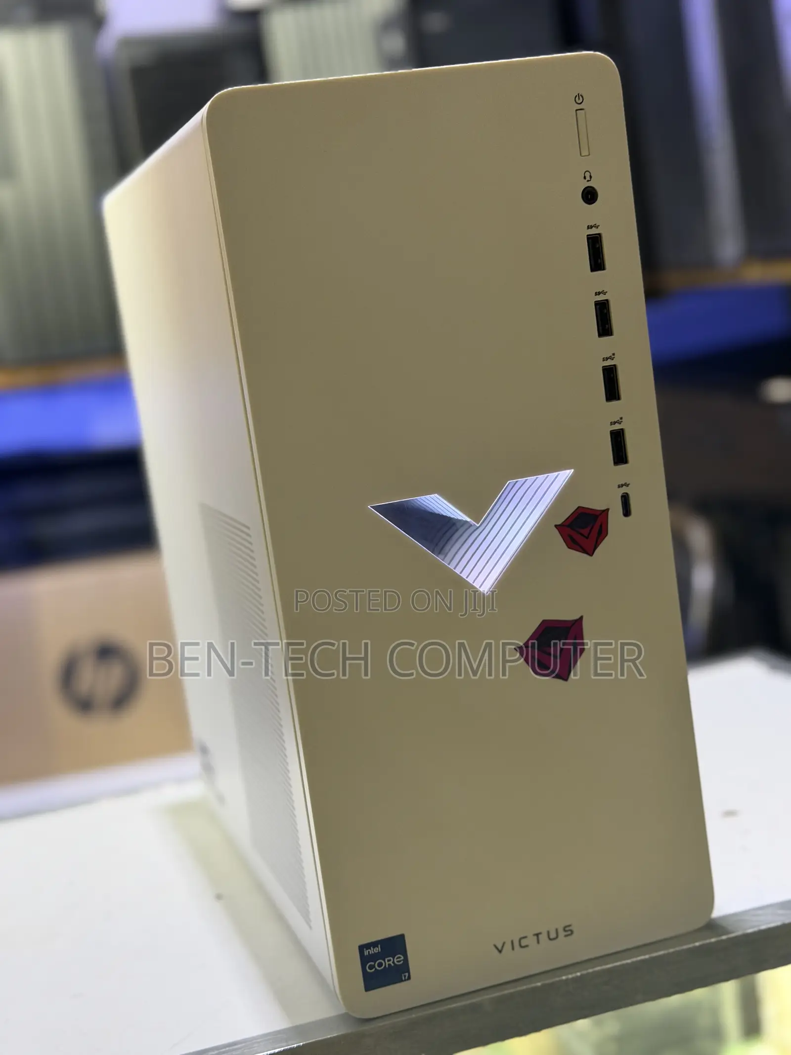 New Desktop Computer HP Victus 15L 16GB Intel Core i7 SSD 512GB