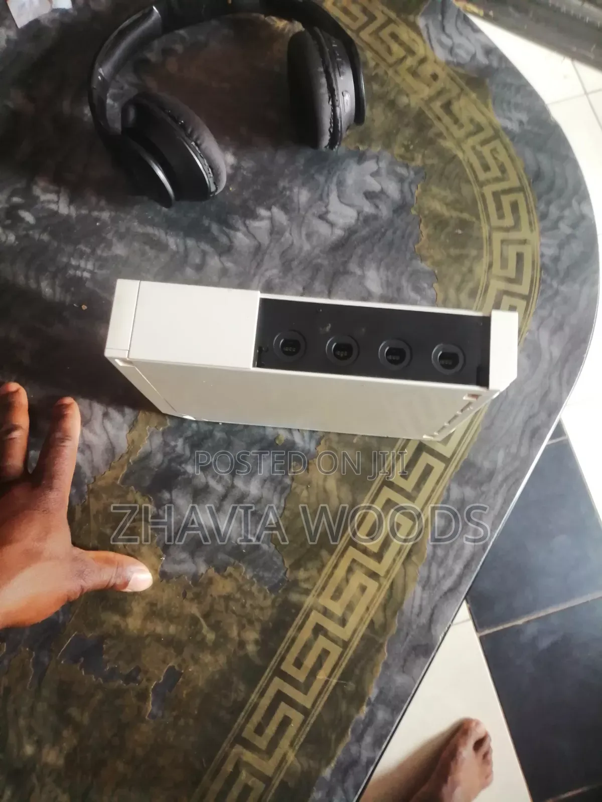 Nintendo Game Console