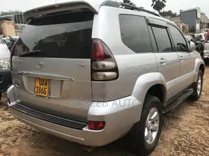 Toyota Land Cruiser Prado 2007 Silver