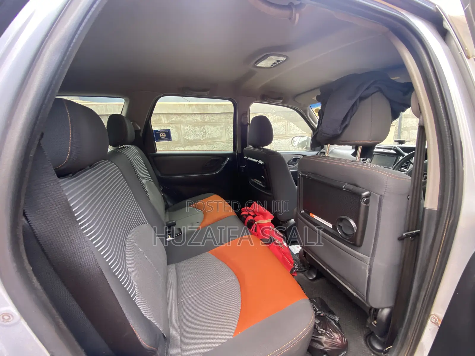 Mazda Tribute 2010 Silver