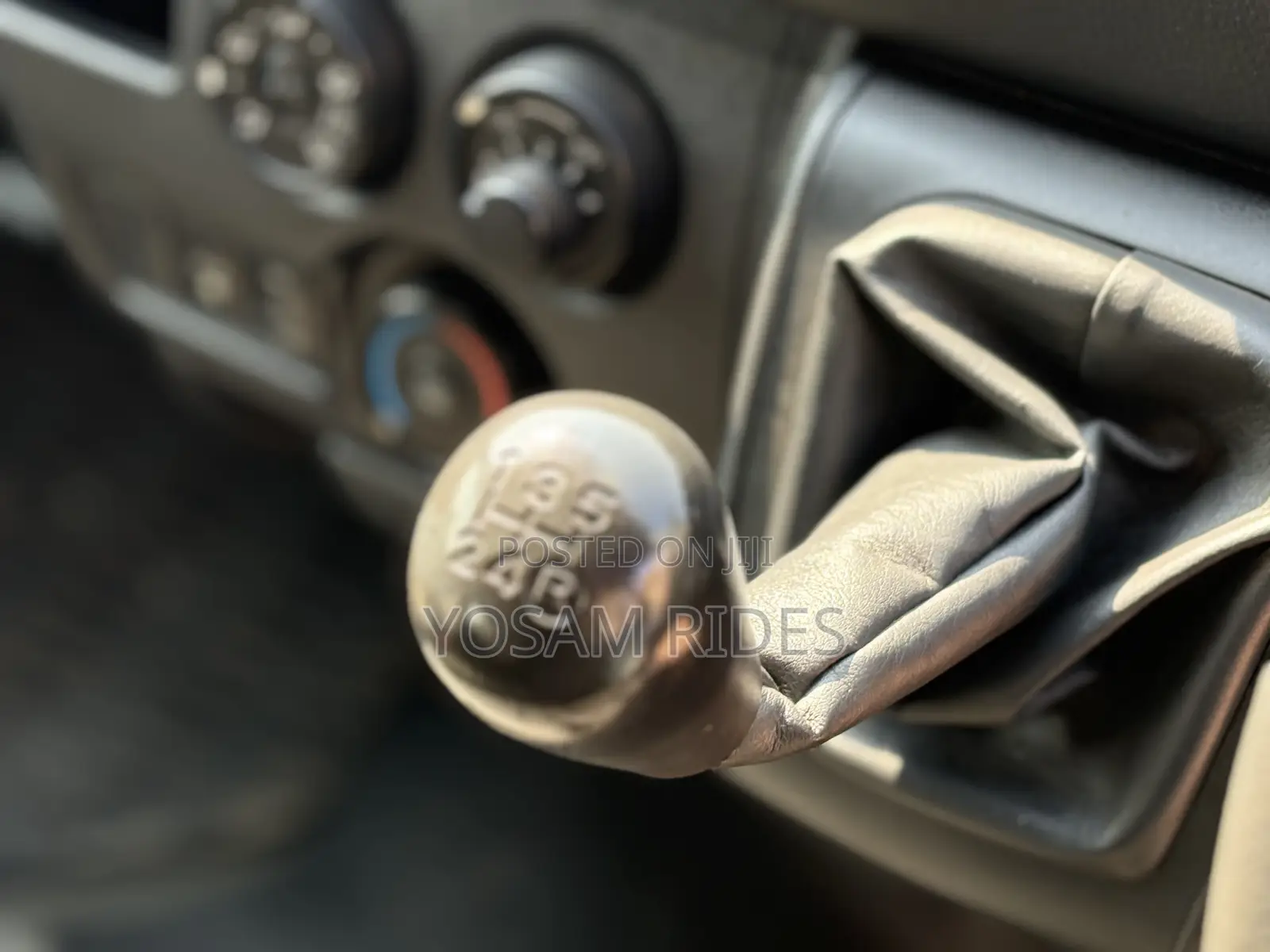 Toyota HiAce 2022 White