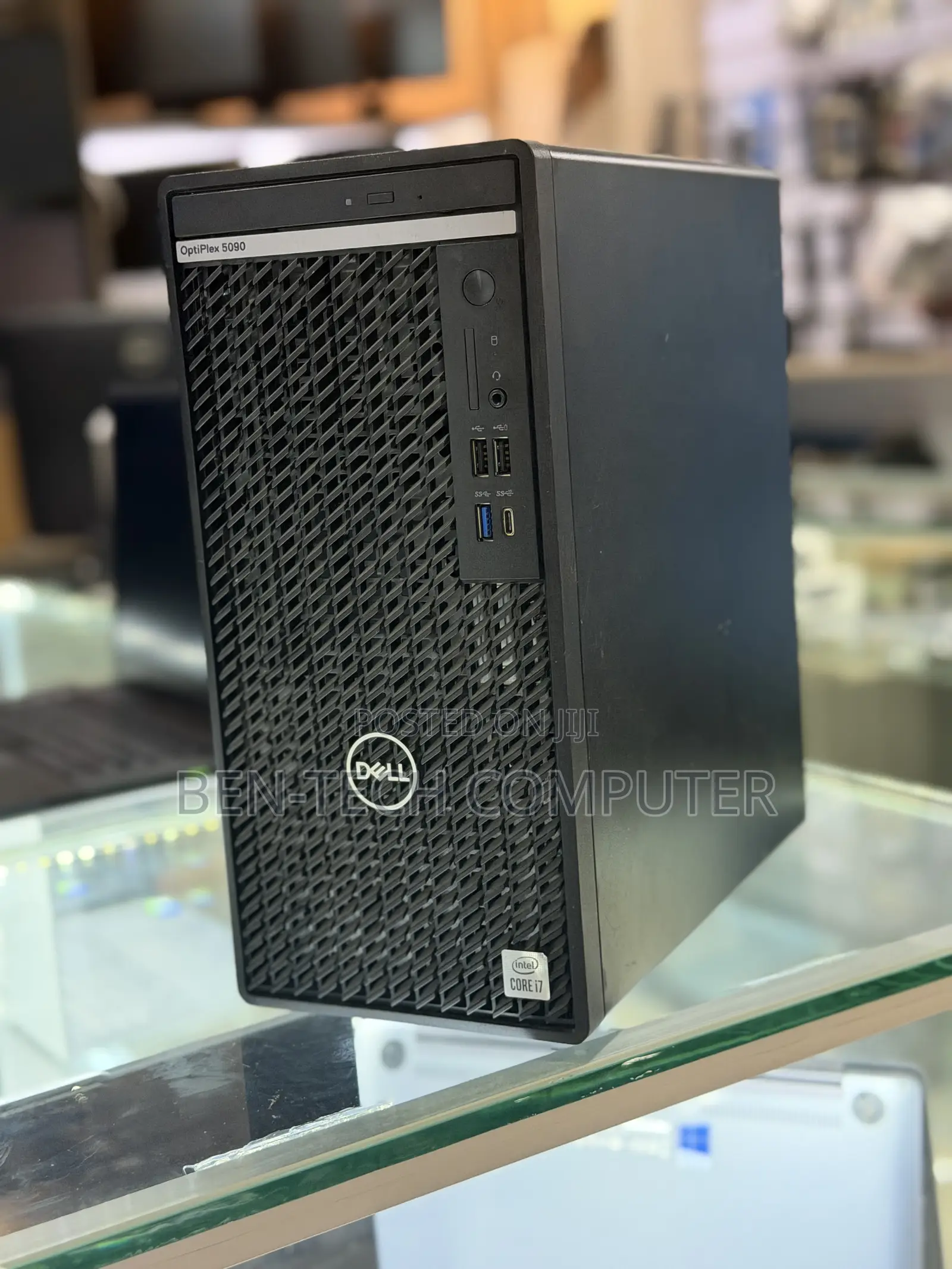 Desktop Computer Dell 8GB Intel Core i5 SSD 256GB