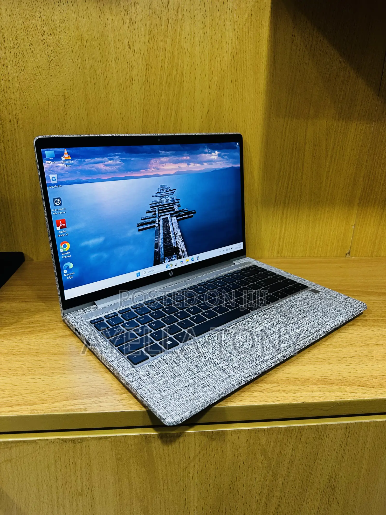New Laptop HP ProBook 440 G10 8GB Intel Core i5 SSD 512GB