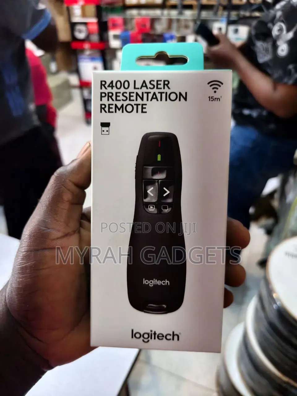 Logitech R400 Laser Presentation Remote