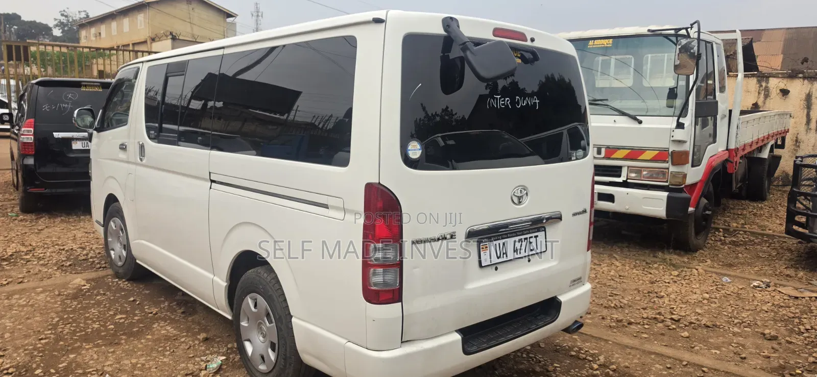 Toyota HiAce 2013 White