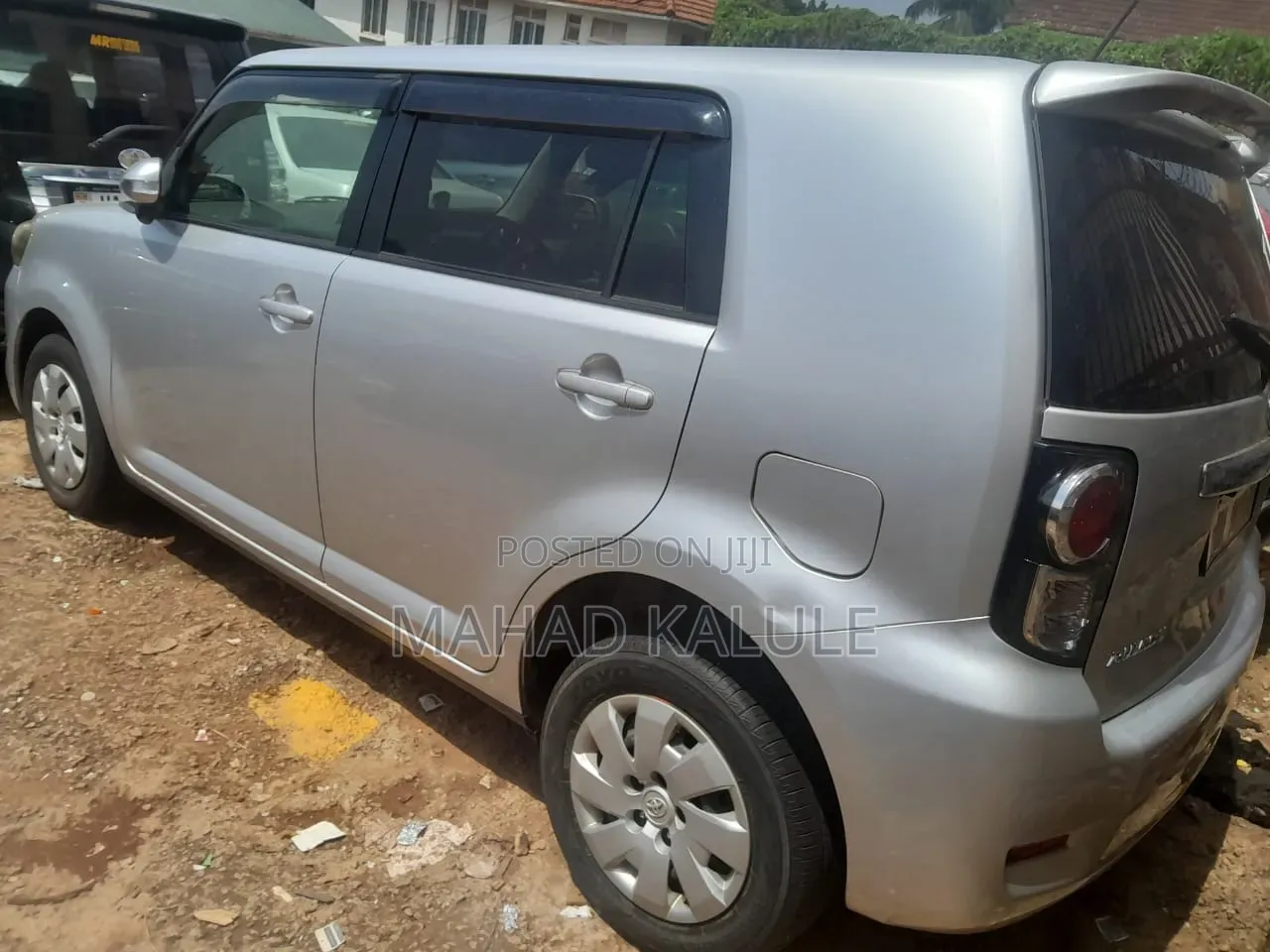 Toyota Corolla Rumion 2011 Silver