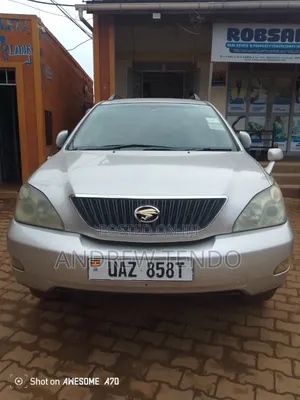 Toyota Harrier 2005 Silver