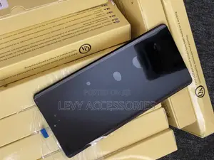 Google Pixel 6 Pro, 7 Pro Screens