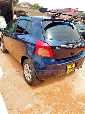 Toyota Vitz 2006 Blue