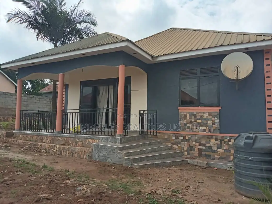 3bdrm House in Division A for sale