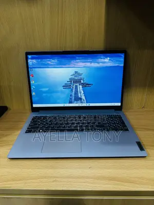 New Laptop Lenovo IdeaPad 1 16GB Intel Core i7 SSD 256GB