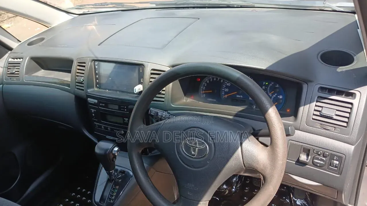 Toyota Corolla Spacio 2006 Silver