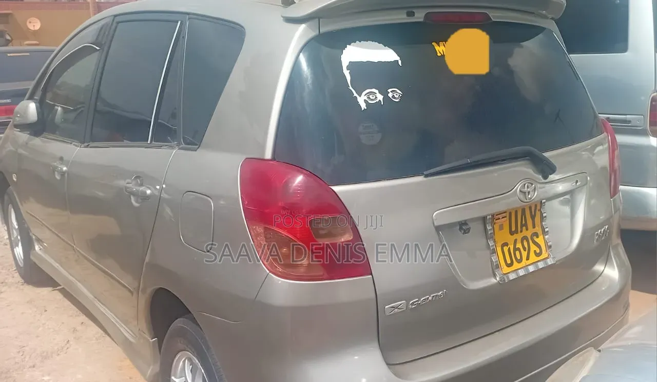 Toyota Corolla Spacio 2006 Silver