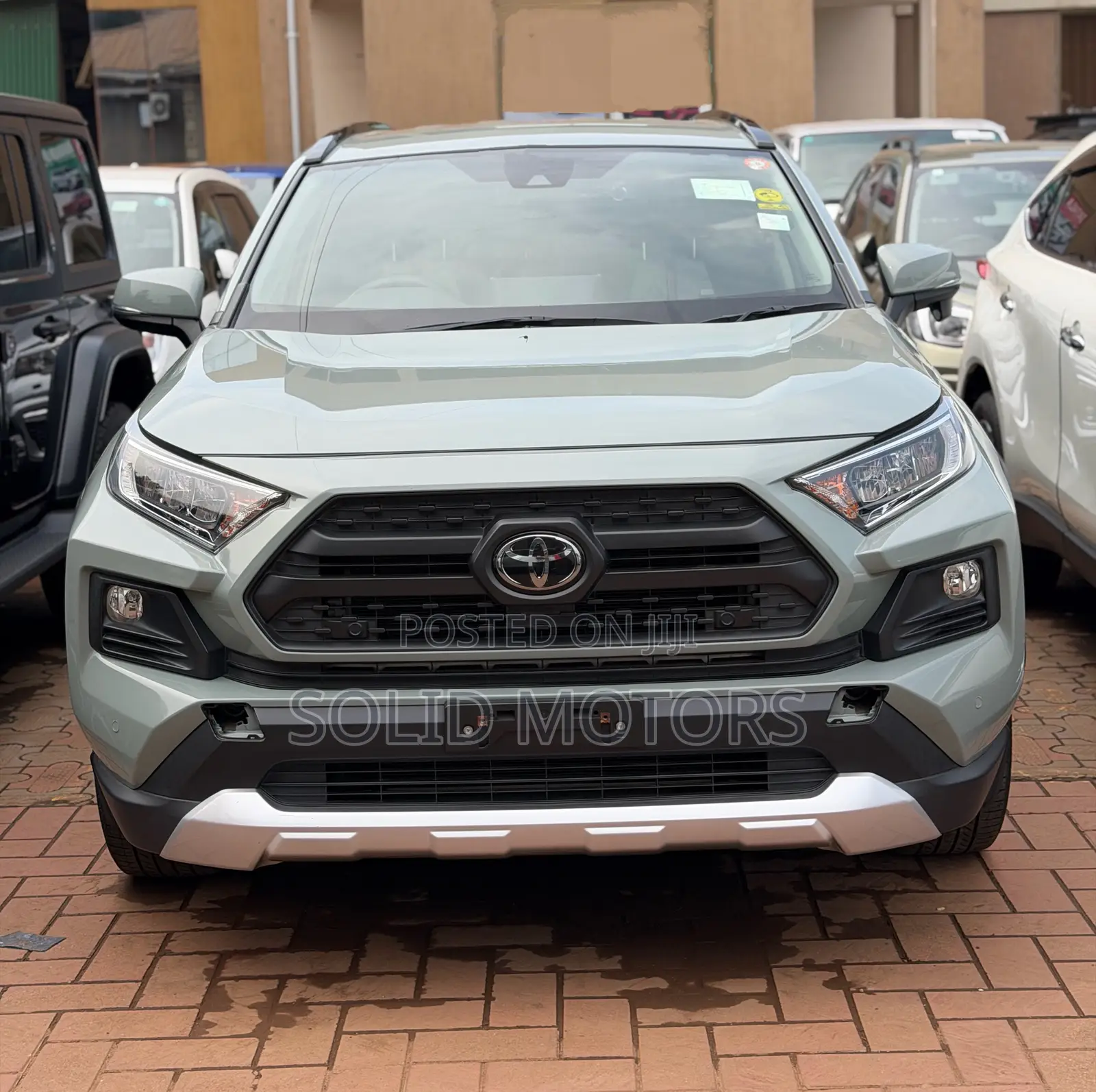 Toyota RAV4 Adventure AWD 2023 Green