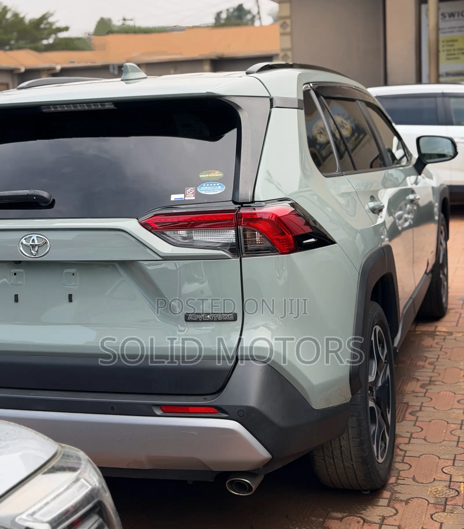 Toyota RAV4 Adventure AWD 2023 Green