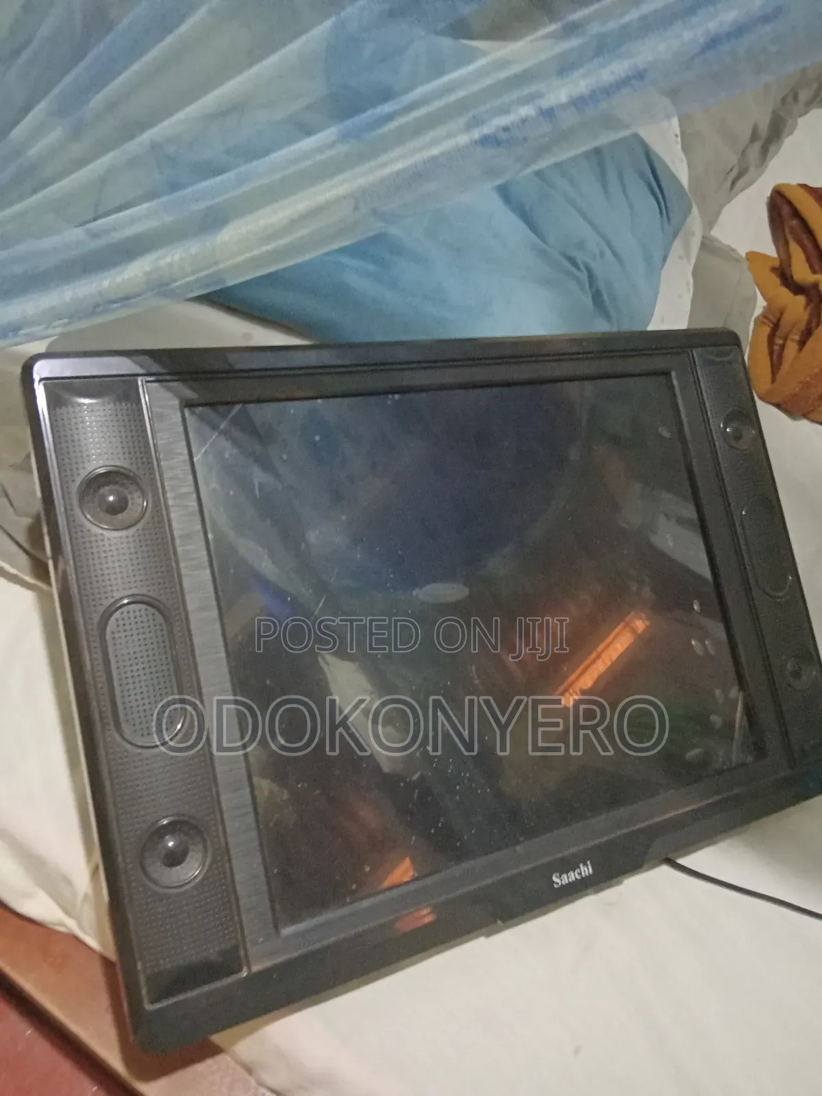 Flat Screen