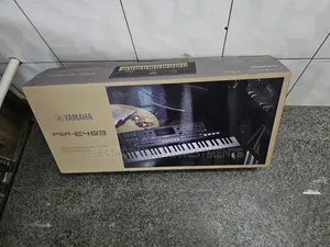 Yamaha PSR-E483 Keyboard