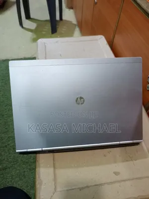 Laptop HP EliteBook 8460P 4GB Intel Core i5 HDD 250GB