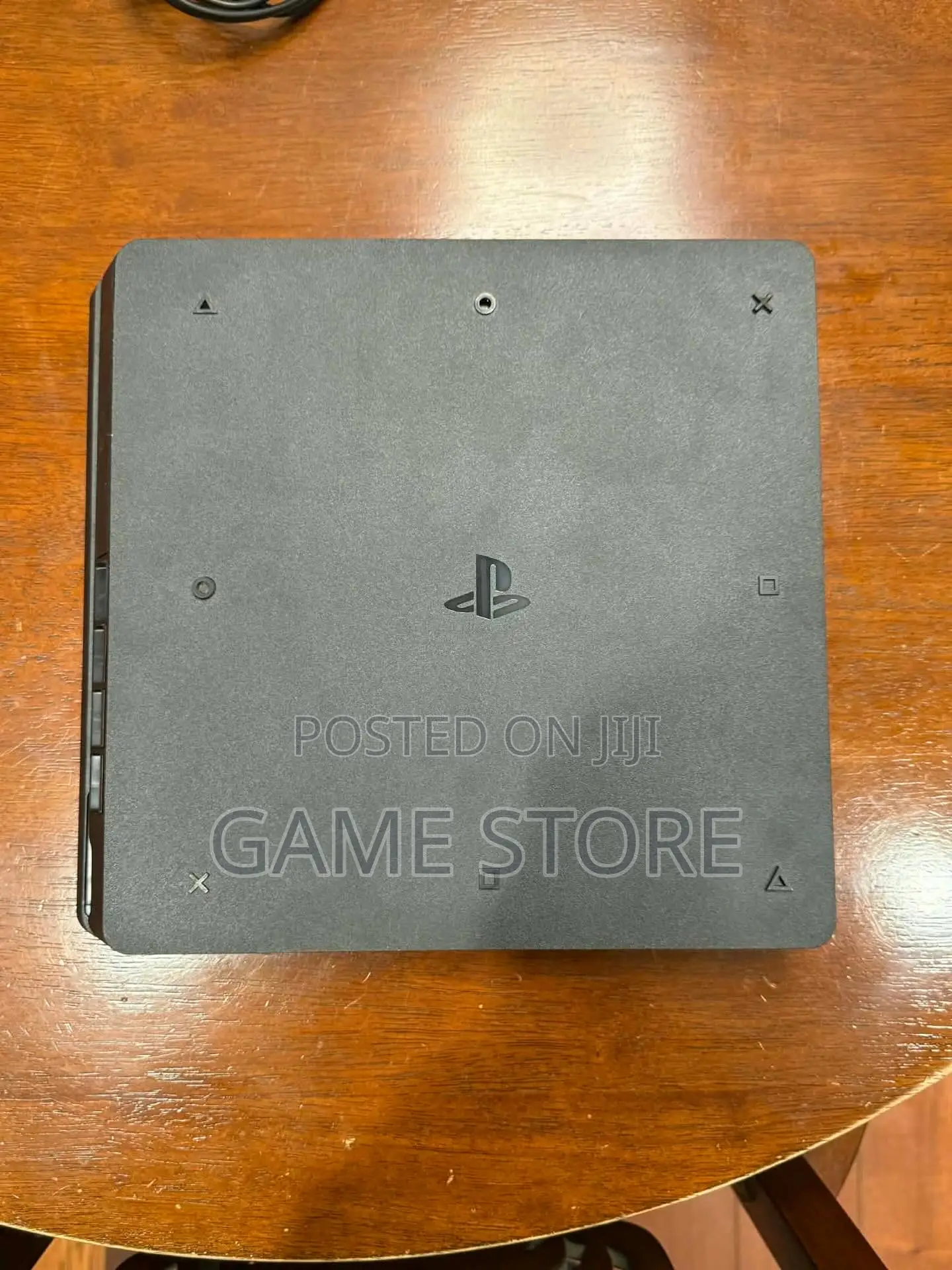 Ps4 Slim, 12 Games 2 Pads: Perfect Condition, Barely Touched.