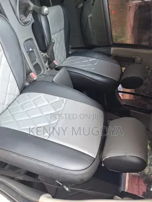 Nissan Navara 2011 White