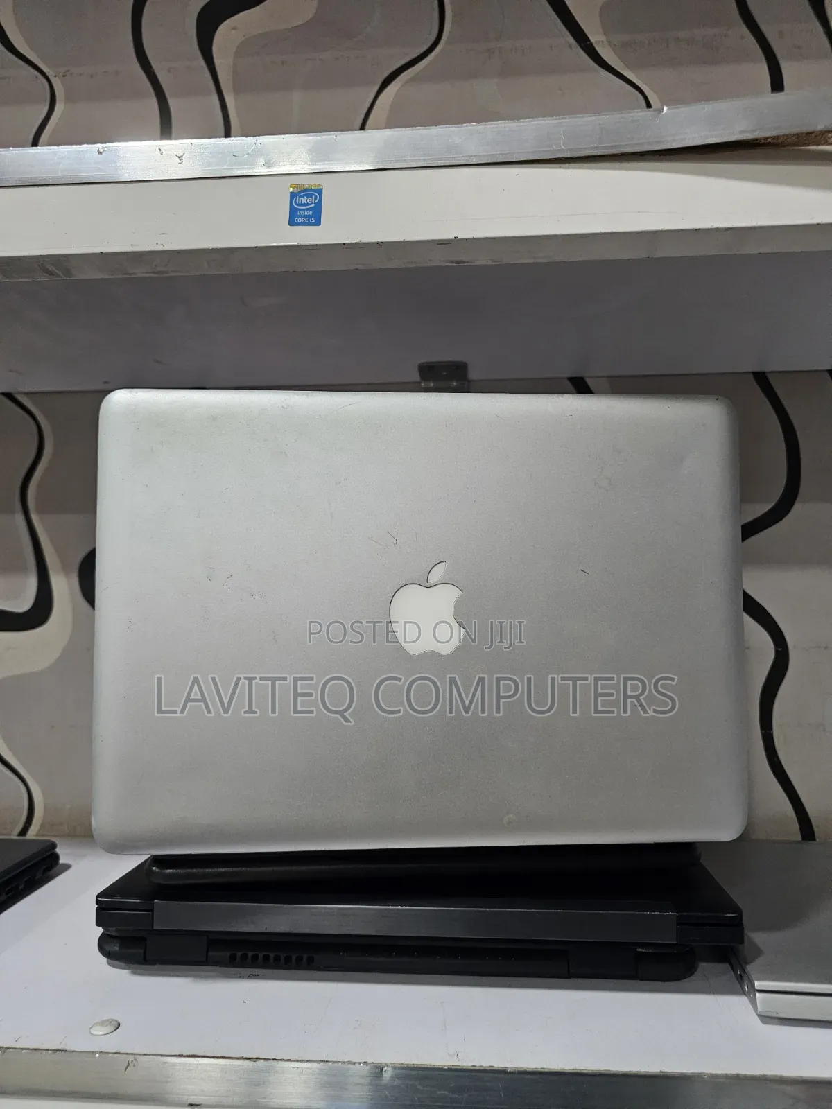 Laptop Apple MacBook Pro 8GB Intel Core i5 SSD 256GB