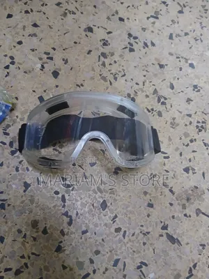 Clear Safety Goggles Durable, Anti-fog Lens Design For Protection