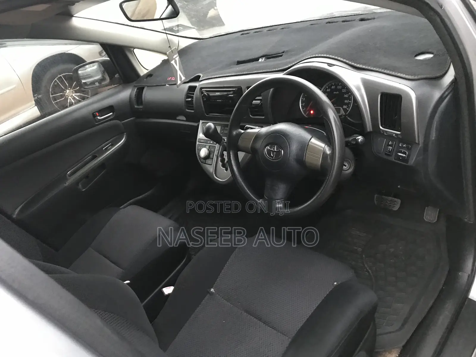 Toyota Wish 2008 Silver