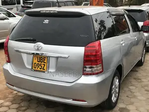 Toyota Wish 2008 Silver