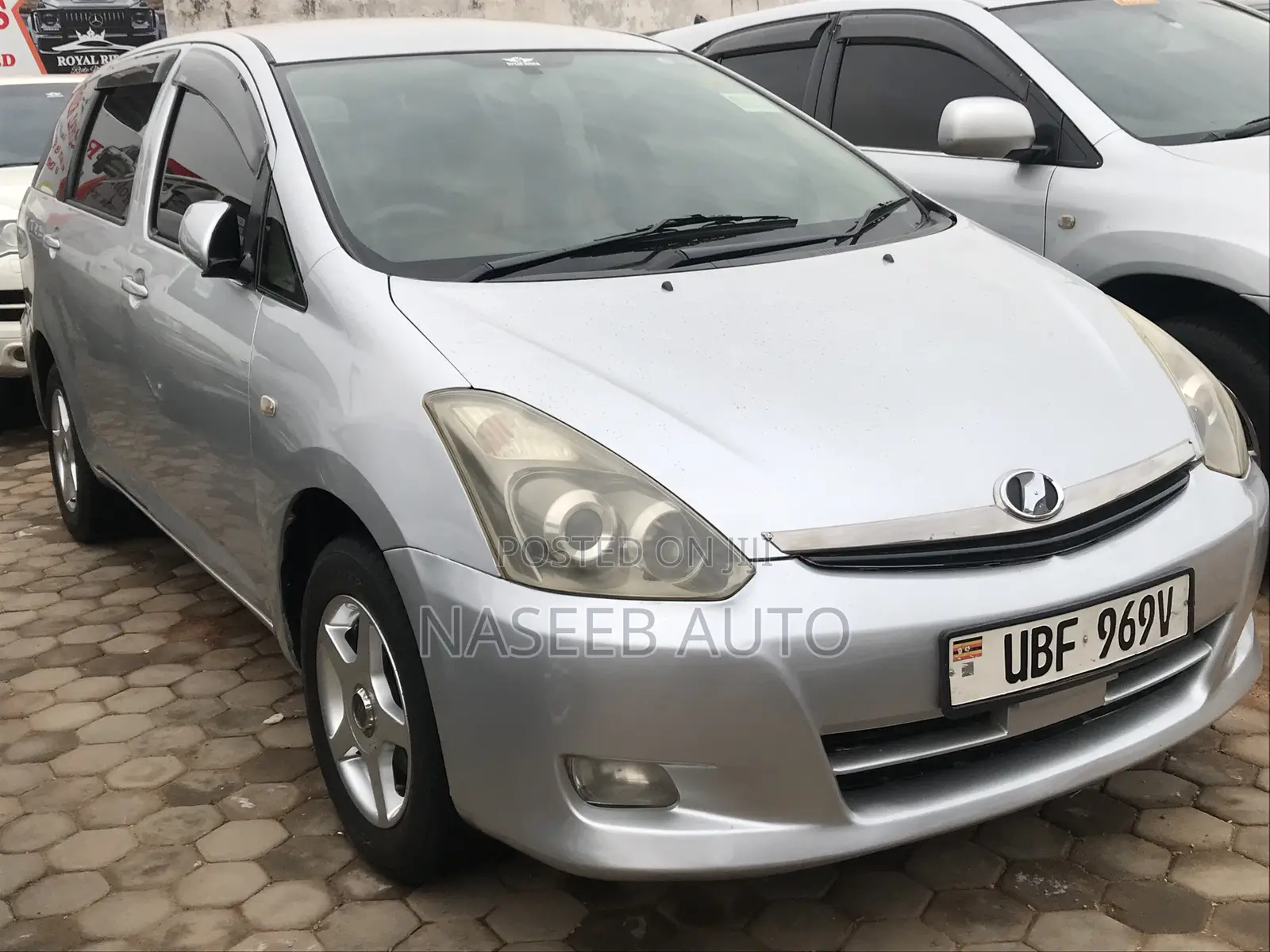 Toyota Wish 2007 Silver