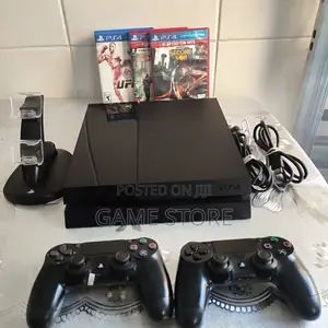 Ps4 Standard , 12 Games 2 Pads: Better Than a Cold Soda in the Sun.