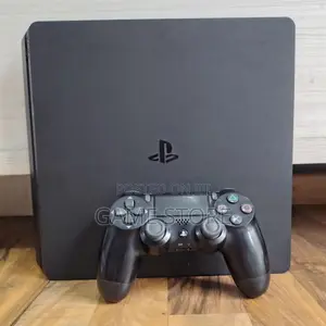 Ps4 Slim, 12 Games 2 Pads: Better Than Any Local Arcade Shop.