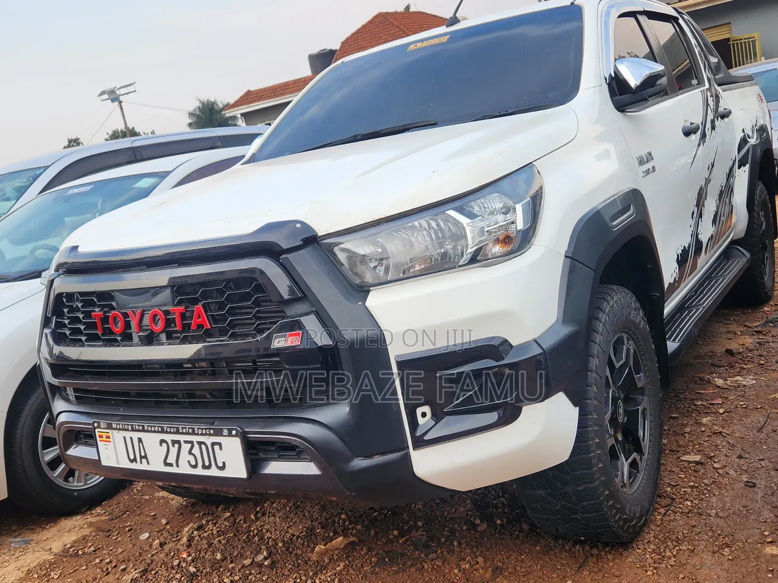 Toyota Hilux 2018 White