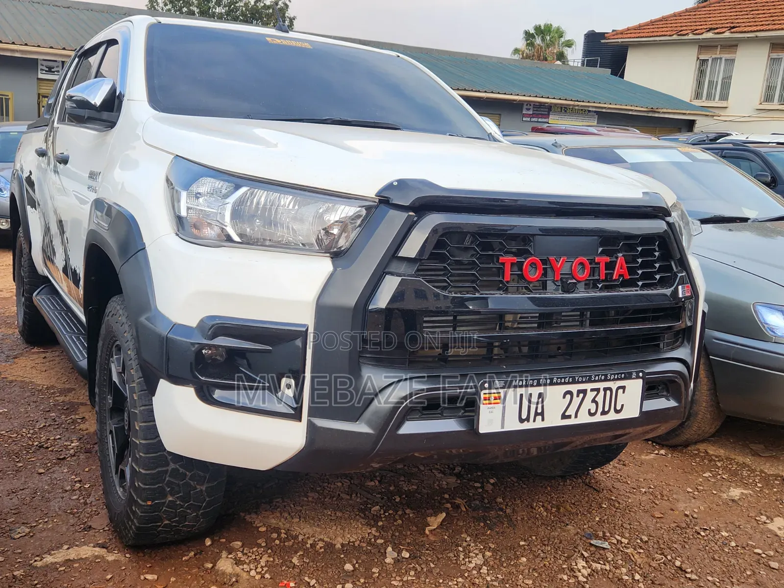 Toyota Hilux 2018 White