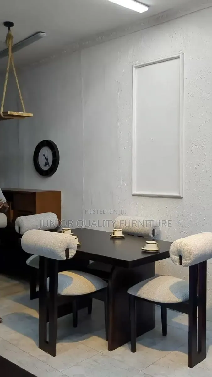 Black Luxury 4seater Dinning Table