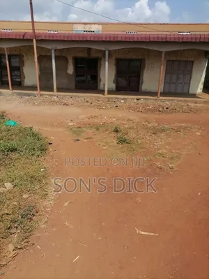 10bdrm House in Fred, Bugiri for sale