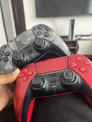 London Used Ps5 Controllers. Available in a Variety of Colours