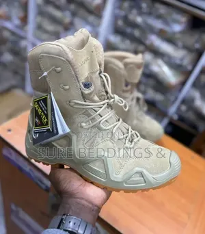 Esso Tourists Boots