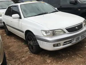 Toyota Premio 2005 White