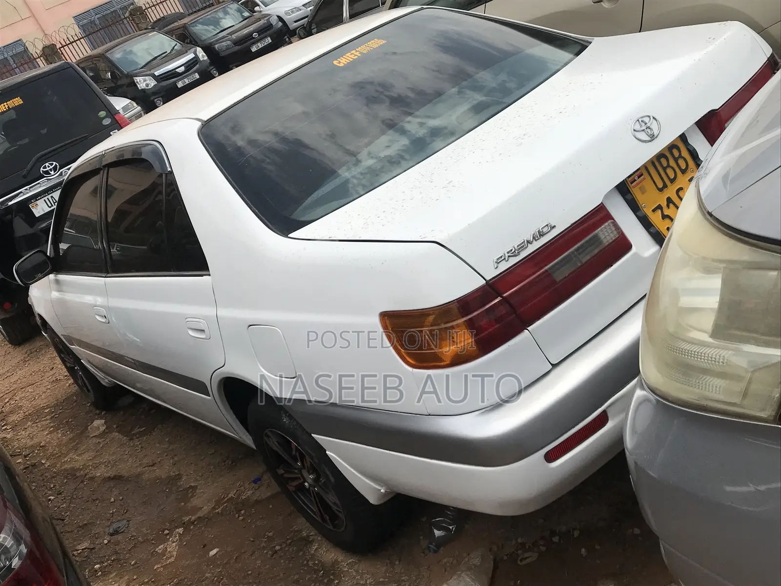 Toyota Premio 2005 White