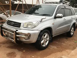 Toyota RAV4 Automatic 2003 Silver